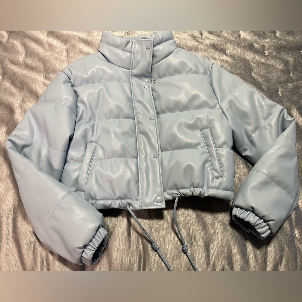Love Tree Faux Leather Puffer Powder Blue size S
